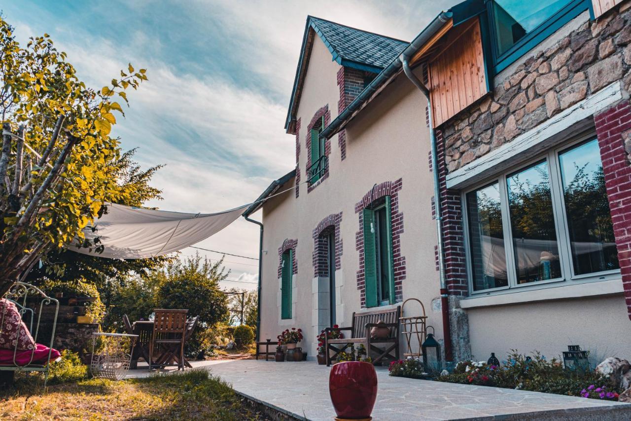 Les Jardins De Nanine Acomodação com café da manhã Lapleau Exterior foto