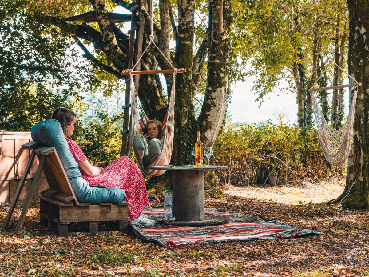 Les Jardins De Nanine Acomodação com café da manhã Lapleau Exterior foto